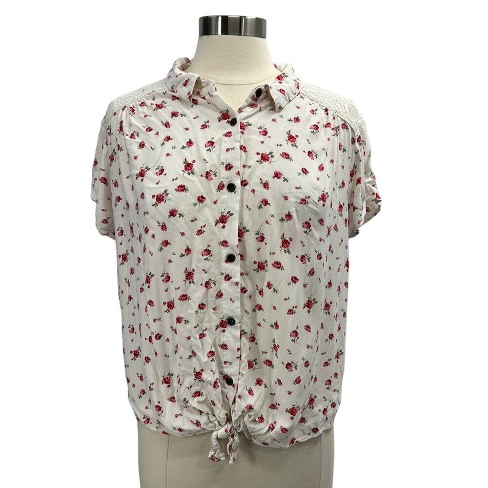 NO BOUNDRIES Floral Blouse Juniors XXL